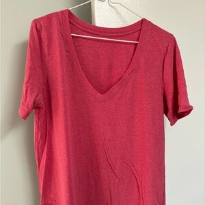 Lululemon love tee- v neck